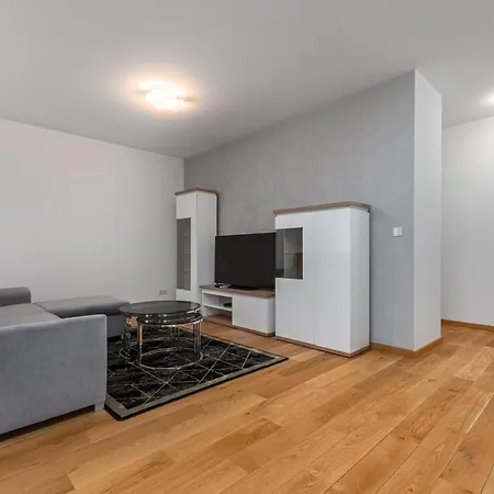 Goleszowska 3 By Homeprime Warsaw